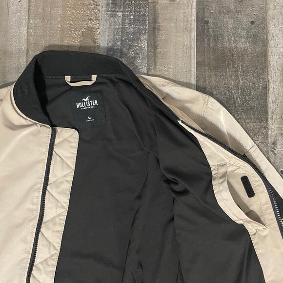 Hollister Classic Bomber Jacket Water Resistant Tan Black Zip Front Men’s sz M - Picture 12 of 16